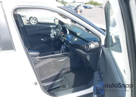 2022 Nissan Kicks Sv z USA, uszkodzony, nr VIN 3N1CP5CV9NL488150